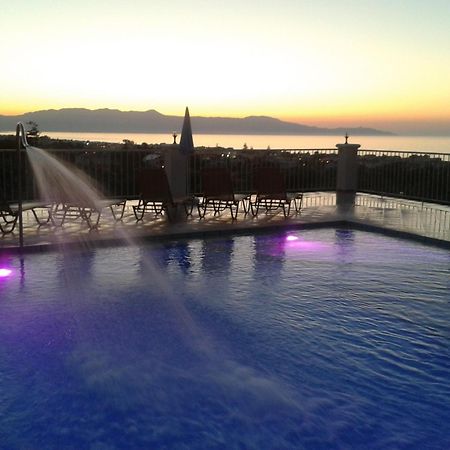 Cretan Blu Platanias Villa Exteriör bild