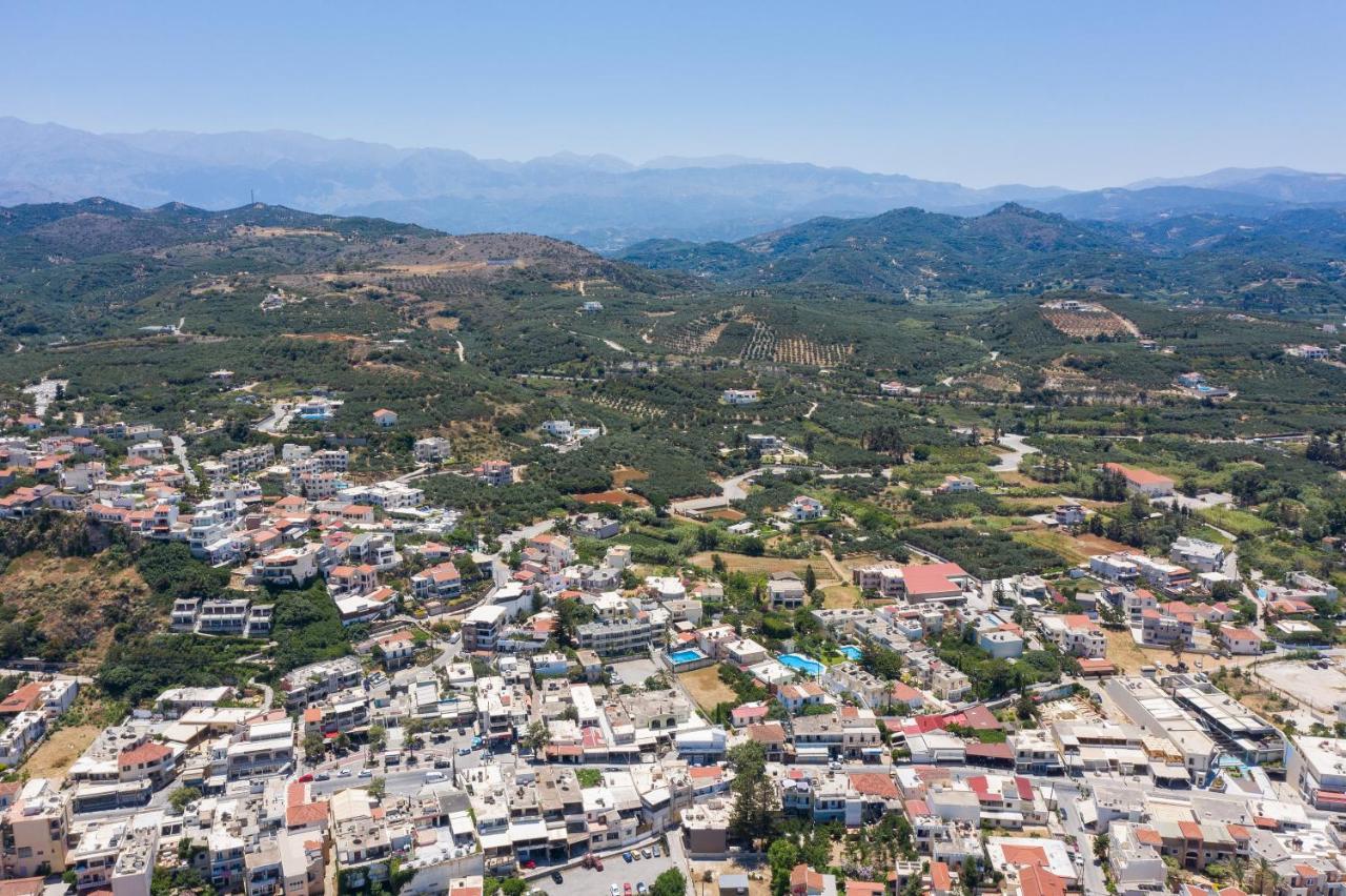 Cretan Blu Platanias Villa Exteriör bild